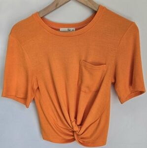 🎁 Free With Any Purchase - WILFRED Orange Front Twist T-Shirt